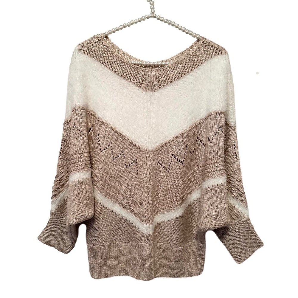 TENDENCY NWT Beige and Cream Color Block Dolman Knit Sweater Size XL